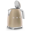 Smeg KLF03CHMEU retro vízforraló - matt pezsgő